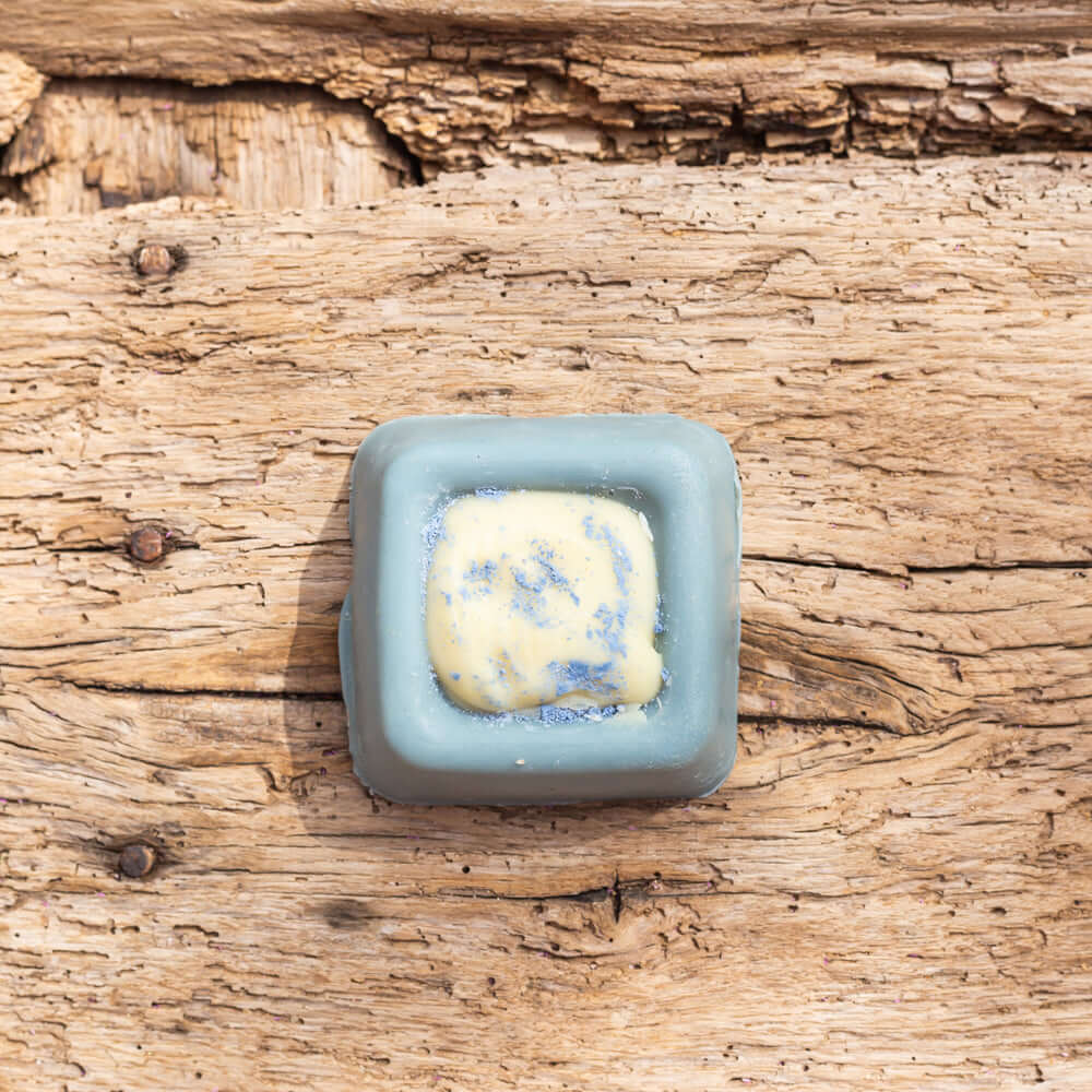 Photo du savon à l'huile de chanvre et à l'argile bleue biologique